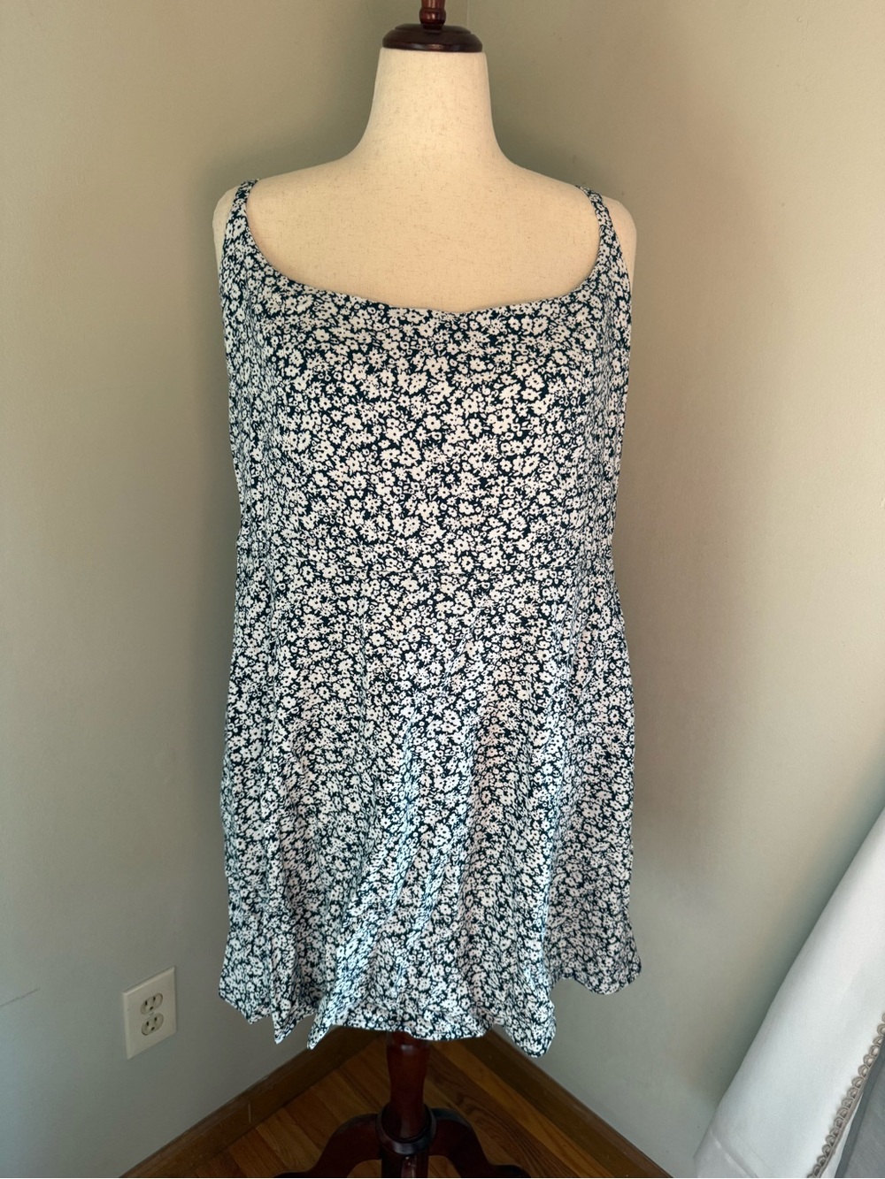 Old Navy Navy and White Floral Smocked Top